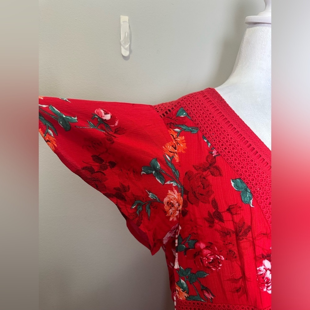 Torrid Red Floral Gauze Skater Flutter Lace Up Neck Pocket Dress Size 1 1X - Picture 8 of 13